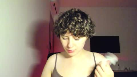 Evie online show from February 22, 2:15 pm