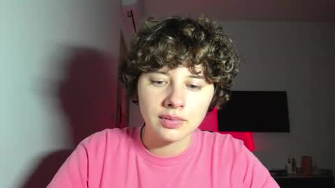 Evie online show from February 27, 3:01 pm