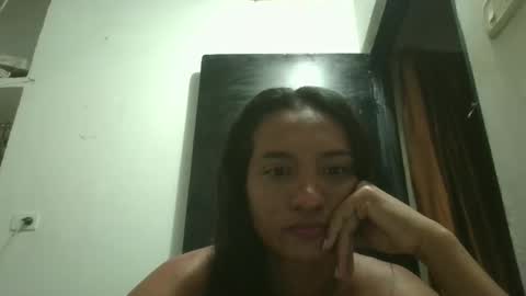 Snapshot of oddetgunez chatting on May 28, 12:41 am oddetgunez online show from May 28, 12:41 am