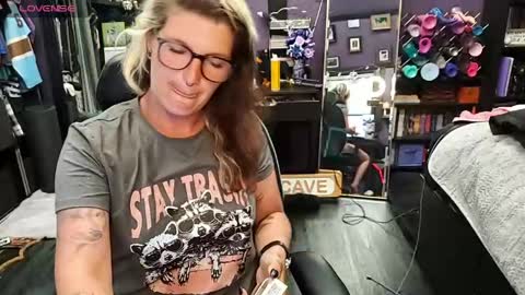 Oddy With A Body online show from June 5, 4:19 am