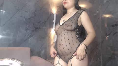 odette_b online show from October 22, 3:51 am