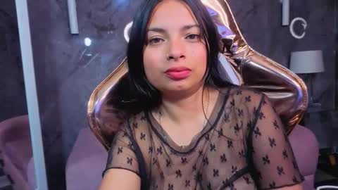 odette_b online show from November 21, 4:22 am
