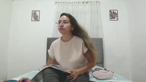 Val online show from January 7, 12:13 am