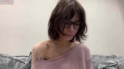 Thea online show from February 23, 4:32 am