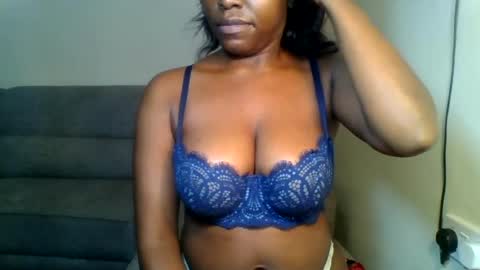 Snapshot of odrienna chatting on June 23, 9:13 pm odrie online show from June 23, 9:13 pm