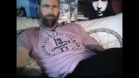 Snapshot of oedipe666 chatting on January 12, 1:49 pm oedipe666cam online show from January 12, 1:49 pm
