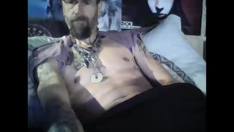 Snapshot of oedipe666 chatting on March 7, 5:26 am oedipe666cam online show from March 7, 5:26 am