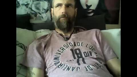 Snapshot of oedipe666 chatting on May 11, 1:06 pm oedipe666cam online show from May 11, 1:06 pm