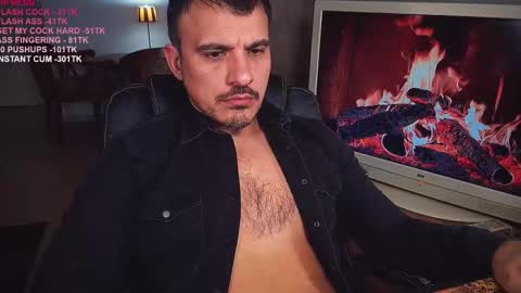 Snapshot of officeman7 chatting on March 2, 3:59 pm officeman7 online show from March 2, 3:59 pm