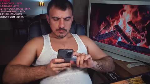 Snapshot of officeman7 chatting on March 6, 8:37 pm officeman7 online show from March 6, 8:37 pm