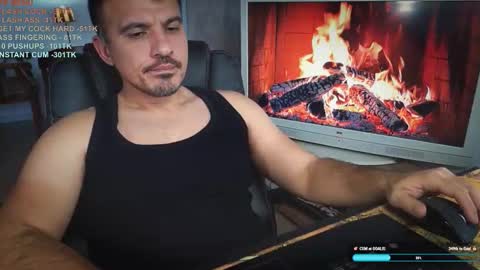 officeman7 online show from December 17, 12:44 pm