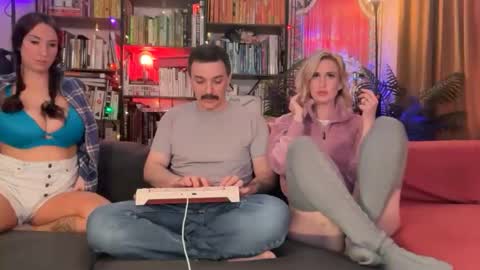 Tams online show from March 1, 4:31 pm