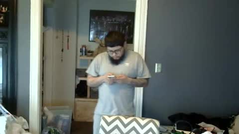Snapshot of oflores77 chatting on April 29, 5:52 pm oscar flores online show from April 29, 5:52 pm