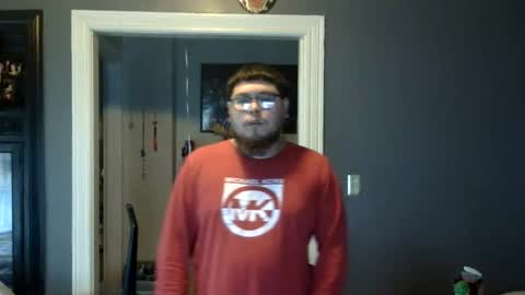 Snapshot of oflores77 chatting on May 20, 2:12 pm oscar flores online show from May 20, 2:12 pm