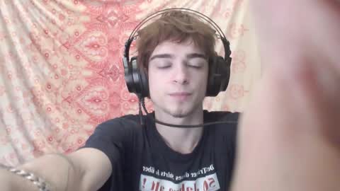 Snapshot of og_mister_penis chatting on October 27, 7:51 pm Felix online show from October 27, 7:51 pm