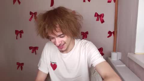 Snapshot of og_mister_penis chatting on January 12, 7:19 pm Felix online show from January 12, 7:19 pm