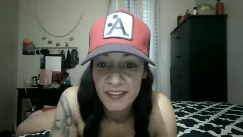 Snapshot of oglitcouple chatting on December 19, 9:28 pm Lit en Cama online show from December 19, 9:28 pm