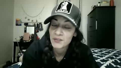 Snapshot of oglitcouple chatting on January 9, 1:29 am Lit en Cama online show from January 9, 1:29 am