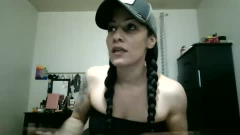 Snapshot of oglitcouple chatting on October 23, 3:50 am Lit en Cama online show from October 23, 3:50 am