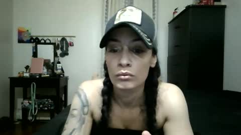 Snapshot of oglitcouple chatting on November 11, 4:23 am Lit en Cama online show from November 11, 4:23 am
