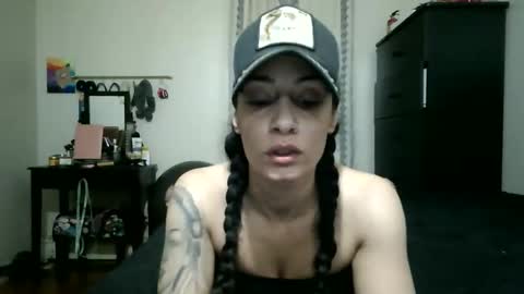 Snapshot of oglitcouple chatting on November 23, 2:44 am Lit en Cama online show from November 23, 2:44 am