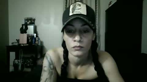 Snapshot of oglitcouple chatting on December 5, 1:47 am Lit en Cama online show from December 5, 1:47 am