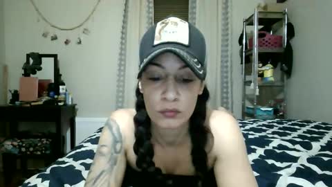 Snapshot of oglitcouple chatting on April 11, 4:06 am Lit en Cama online show from April 11, 4:06 am