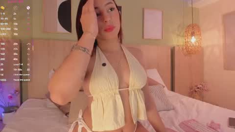 Holly online show from July 2, 11:27 am