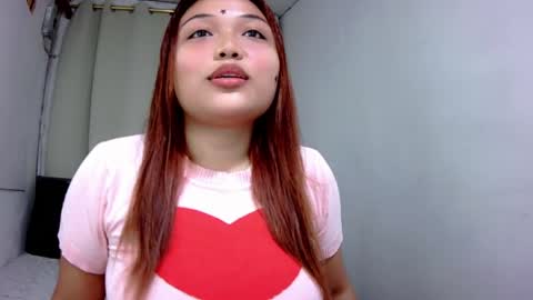 oh_my_lovingjoy online show from April 5, 11:02 pm