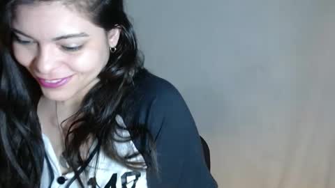 Snapshot of oh_xxxlt4 chatting on April 22, 4:08 pm Oh xxxLt4 online show from April 22, 4:08 pm