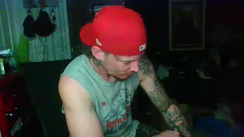 Snapshot of oh_you_know69 chatting on May 5, 10:56 am who dares toss me some tips lets have fun online show from May 5, 10:56 am
