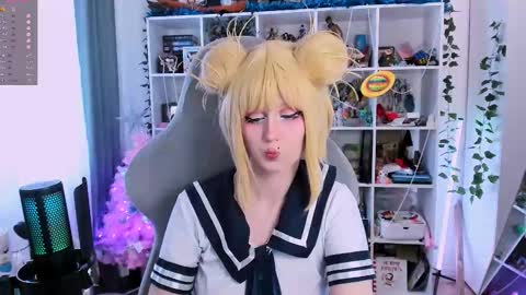 Clementine  Clem  online show from January 16, 10:19 am