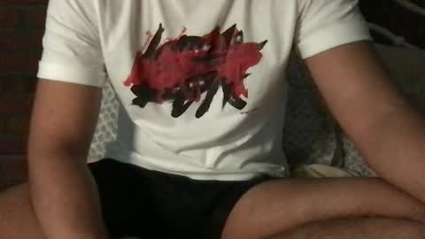 Snapshot of ohcute_d chatting on June 1, 5:58 pm Miles Valentino online show from June 1, 5:58 pm