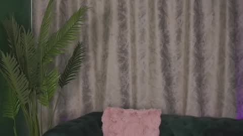 Julia online show from February 22, 8:29 am