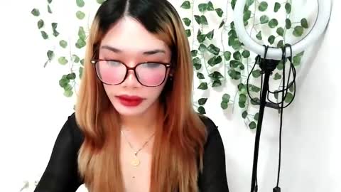 ohmyalessandraxcx online show from November 6, 9:48 pm