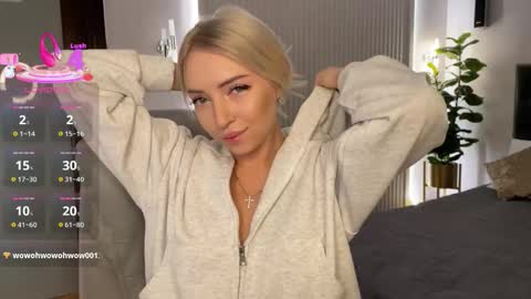 Emma online show from February 6, 1:21 am