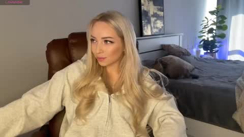 Emma online show from May 14, 1:56 am