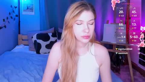 Snapshot of ohmymiami_ chatting on December 22, 12:16 pm Light  online show from December 22, 12:16 pm