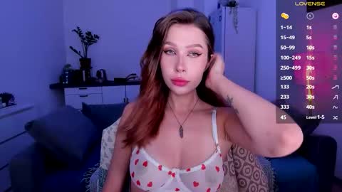 Snapshot of ohmymiami_ chatting on September 13, 5:02 pm Light  online show from September 13, 5:02 pm