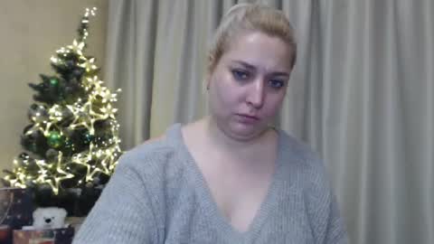 Snapshot of ohsweetiren chatting on December 21, 5:47 am Iren online show from December 21, 5:47 am