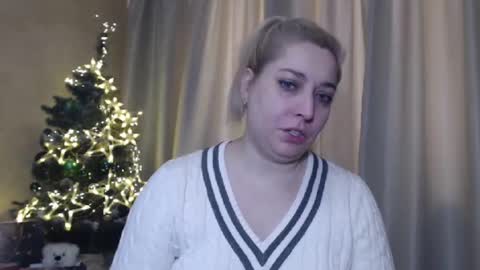 Snapshot of ohsweetiren chatting on January 5, 7:17 am Iren online show from January 5, 7:17 am