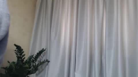 Snapshot of ohsweetiren chatting on February 28, 7:48 am Iren online show from February 28, 7:48 am