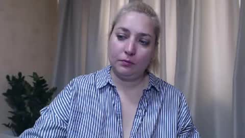 Iren online show from May 23, 5:12 am