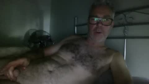 oiledcouple1 online show from November 25, 10:37 am