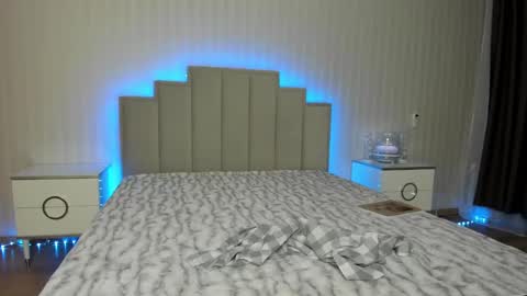 Snapshot of oksanafedorova chatting on January 30, 5:39 pm Welcome to my fans page online show from January 30, 5:39 pm