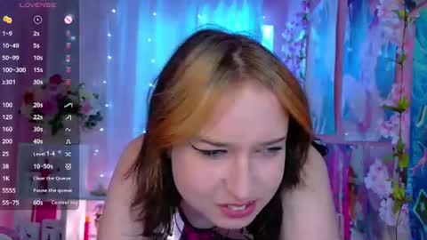 Snapshot of oksi_koxy chatting on July 3, 10:21 am Karolina online show from July 3, 10:21 am