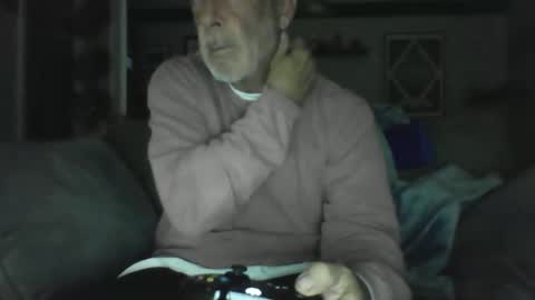 Snapshot of old_bald63 chatting on March 7, 9:50 am old_bald63 online show from March 7, 9:50 am