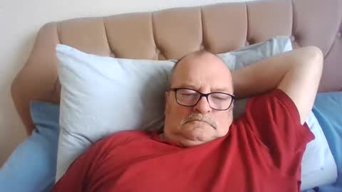 old_fkr online show from January 7, 10:54 am