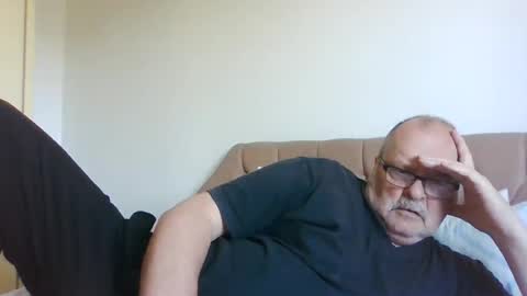 old_fkrr_ online show from August 5, 8:39 am