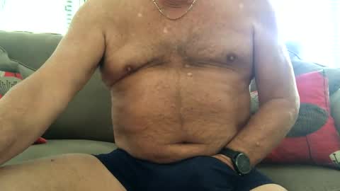 Snapshot of oldboy2024 chatting on May 4, 7:37 am oldboy2024 online show from May 4, 7:37 am